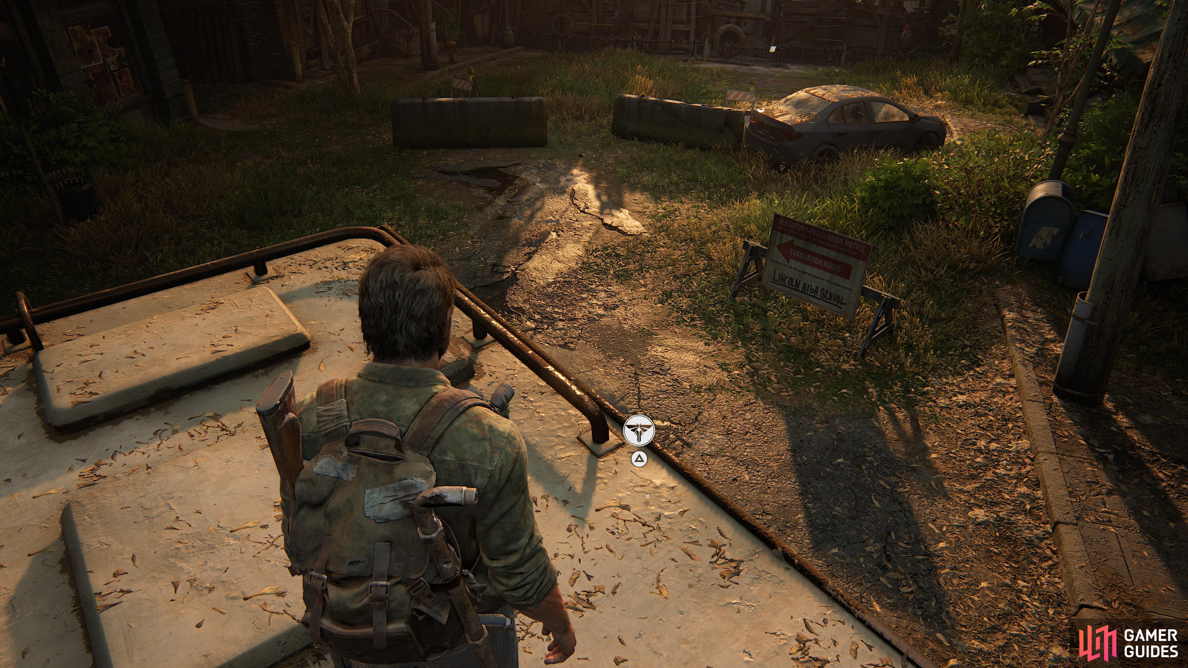 Collect the Huo Wang Firefly Pendant from on top vehicle