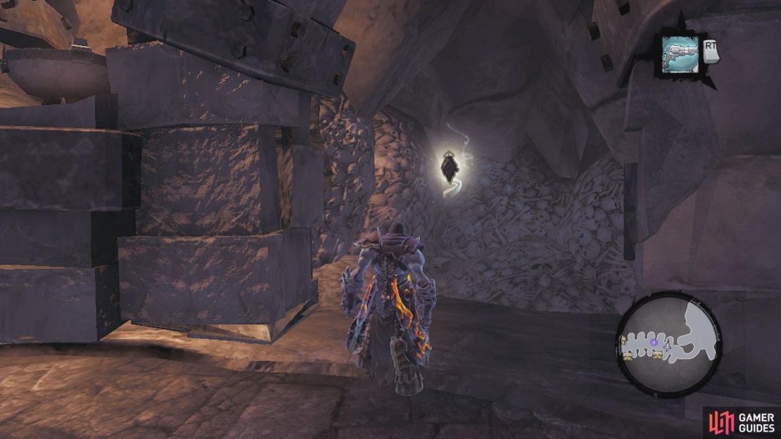 Look in the first room to the right for a legendary item &ndash; Keen Talisman. The third room on the left has a chest in it. The fourth room on the left contains a Soul Arbiter&rsquo;s Sacred Scroll and the final left and right rooms contain a chest each. Once you have done all your looting, continue into the circular room at the end of the hallway. Here you will find a chest and one of the Bloodless.