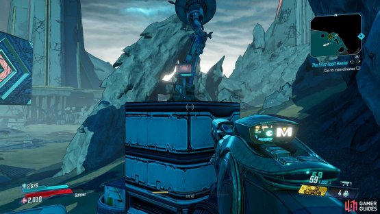 while you’ll find a Crimson Radio along with a Dead Claptrap in the desert itself.