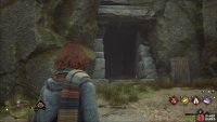 The entrance to the cave where you&rsquo;ll find the treasure chest.