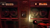 Looking at the numbers on the buttons of the servers, enter 5742 in the correct order.